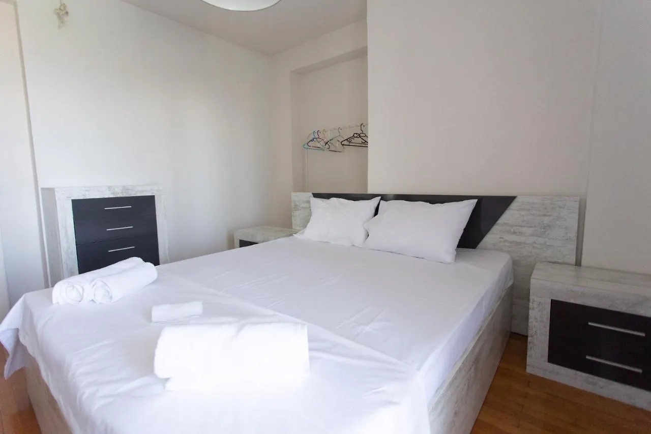 Villa Hillock: Traditional Luxury with Garden for Gatherings Thessaloniki 0*,