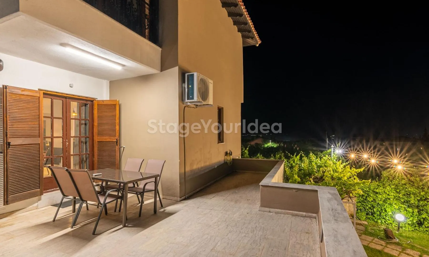 Villa Hillock: Traditional Luxury with Garden for Gatherings Thessaloniki
