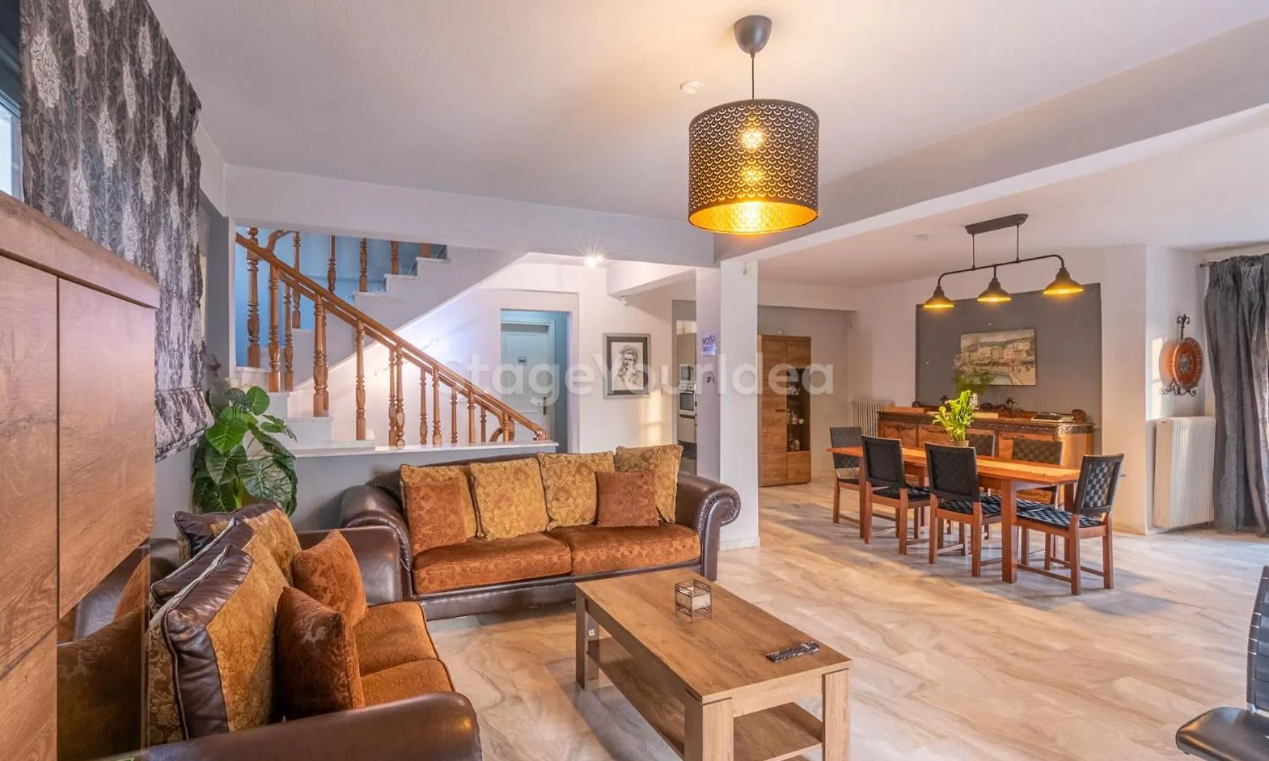 Τraditional Fully Detached Villa On A Luxurious Hillock Of Thessaloniki With Its Own Garden Also For Family & Wedding Gatherings For 10 To 25 People Only 15 Minutes From Airport Grecia